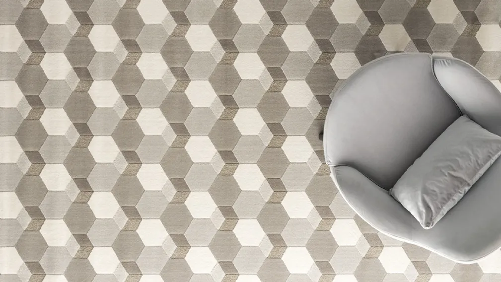 Tappeto con geometrie Cementino di Calligaris