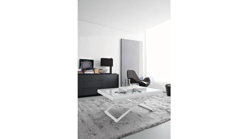 Tavolino allungabile e regolabile in altezza con top in vetro e base in metallo Bianco Dakota di Calligaris