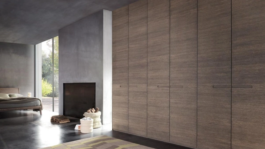 Armadio Atlantic in Rovere con ante battenti di Giellesse