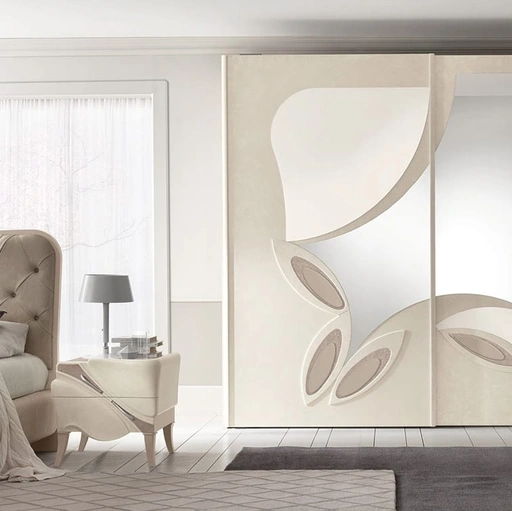 Armadio Vintage finitura perlage di Adriatica