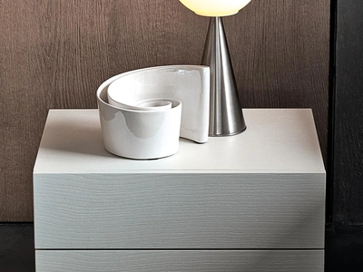 Comodino Cube in rovere laccato di Giellesse