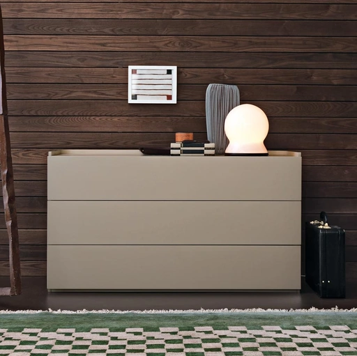 Comò Soft in legno laccato opaco di Giellesse