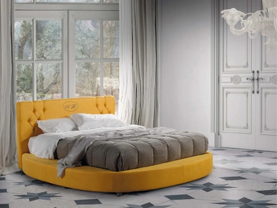 Letto in pelle dalla forma tonda con testiera imbottita e trapuntata Athena di Lettissimi