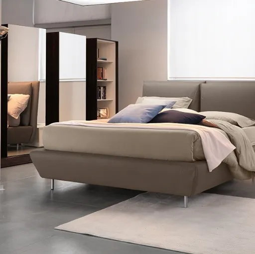 Letto in pelle con testiera Alcott di Bontempi Letti Design