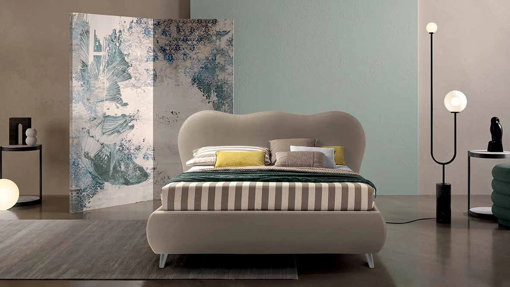 Letto Pictor in tessuto imbottito di Cosmo Letti