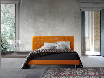 Letto in pelle Athena di Lettissimi