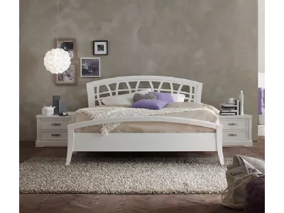 Letto in legno con testiera traforata Mira di Fasolin