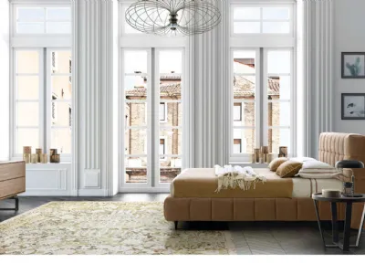 Letto matrimoniale imbottito con testiera trapuntata Orazio di Le Comfort