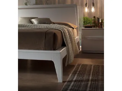 Letto in Frassino con testiera Simple di Fasolin