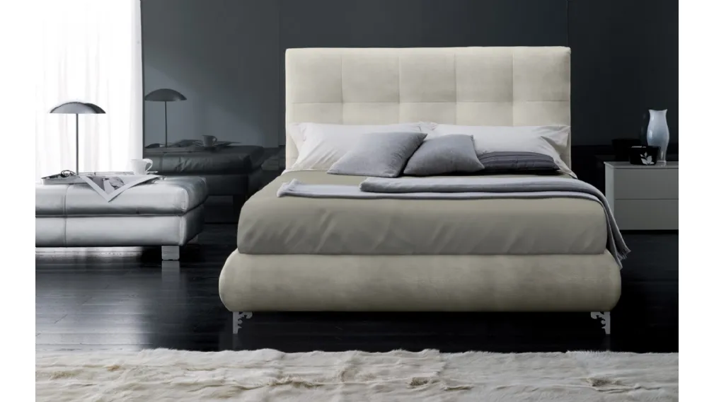 Letto con testiera trapuntata Urban New Cap di Altrenotti