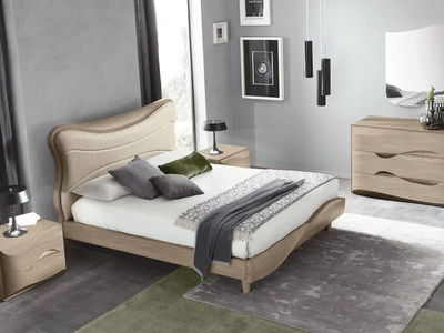 Letto Wind imbottito di Adriatica