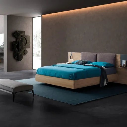 Letto Zen Bold Grey in legno di Rovere con testiera arricchita da due cuscini in tessuto imbottito di Devina Nais