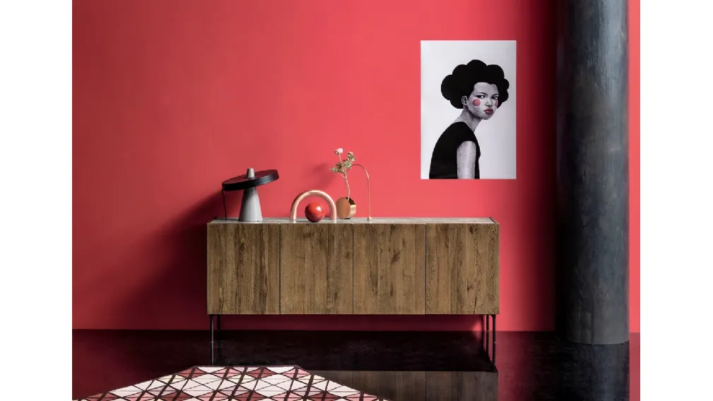 Madia Nantes in legno di Rovere massello con top in vetro di Devina Nais