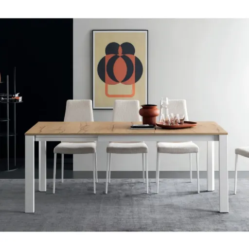 Tavolo in legno con gambe in metallo Duca di Calligaris