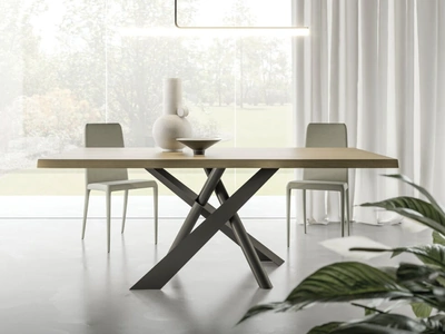 Tavolo Diago in impiallacciato rovere di Orme