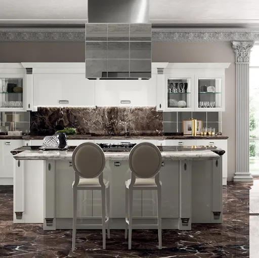 Cucina Classica Exclusiva in Laccato lucido Bianco di Scavolini
