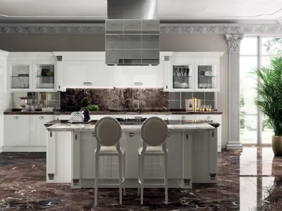 Cucina Classica Exclusiva in Laccato lucido Bianco di Scavolini