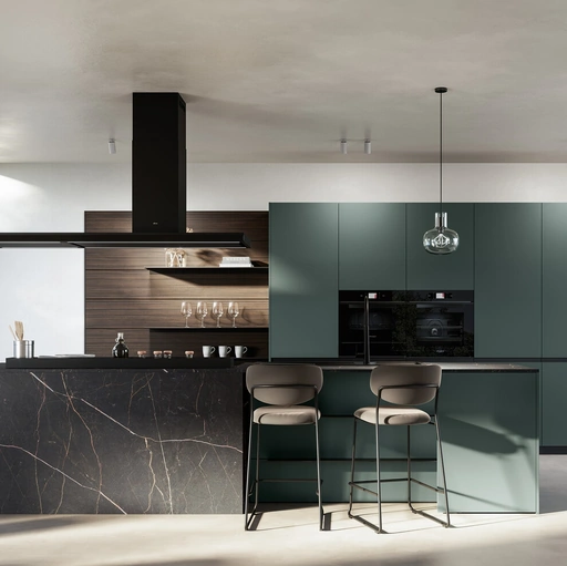 Cucina Moderna con isola Kalì 09 in pet e laminato di Arredo3