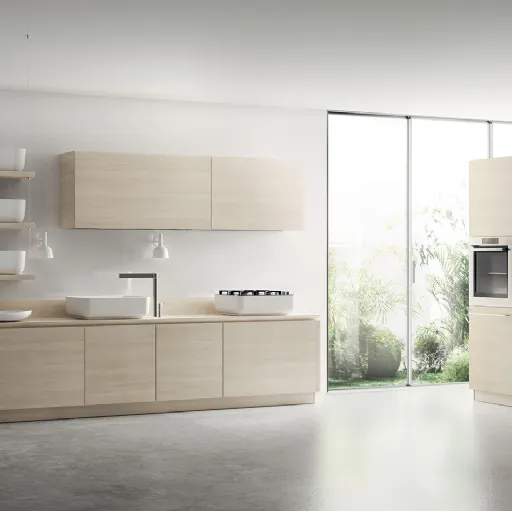 Cucina Moderna Qi in Olmo Kuuki con maniglia a gola di Scavolini