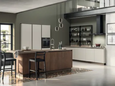 Cucina su misura con isola Evolution in laccato opaco Bianco e alluminio Antracite di Scavolini