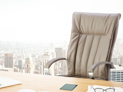 Poltrona Direzionale Apollo dalle forme ampie ed avvolgenti di Compir