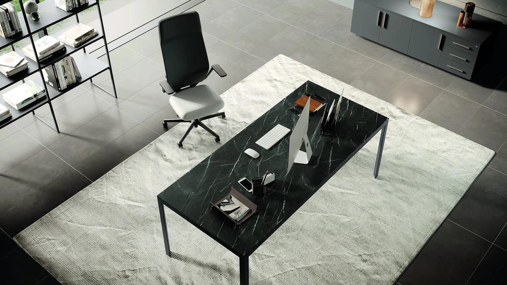 Scrivania Direzionale Eos effetto marmo di Compir
