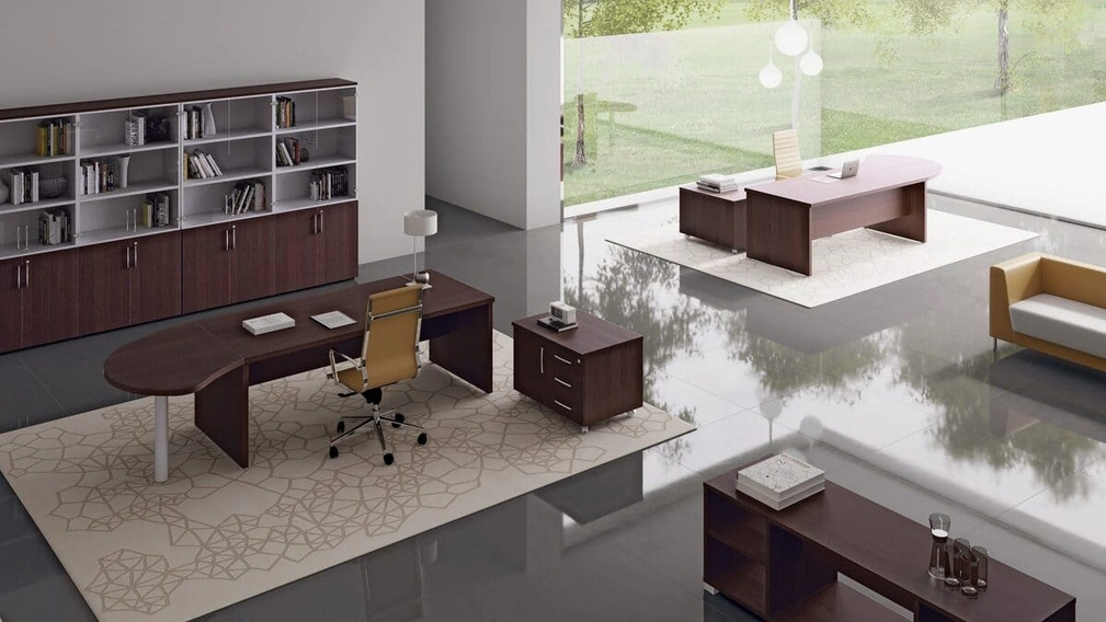 Scrivania Direzionale Plano finitura Samui con piano sagomato di Compir