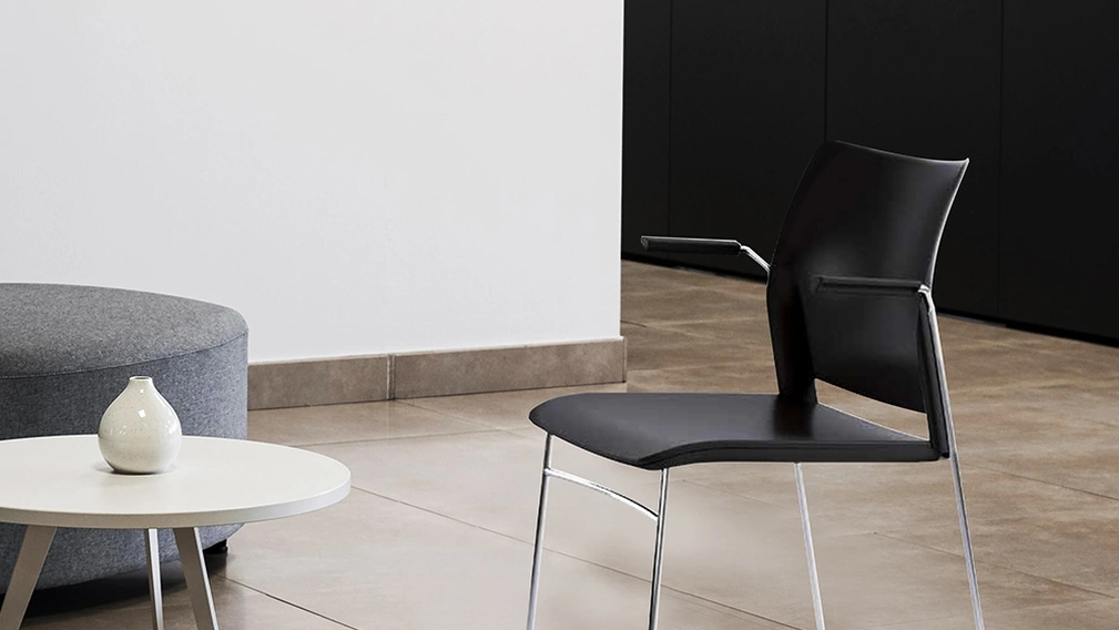 Seduta Ospiti Speed in polipropilene e acciaio cromato di Compir