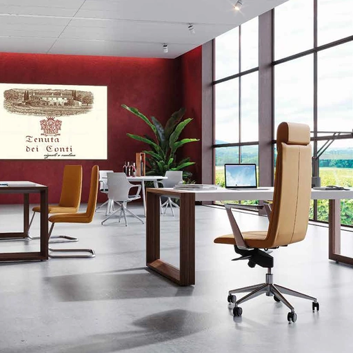 Poltrona Direzionale Status in ecopelle con braccioli in alluminio di Compir